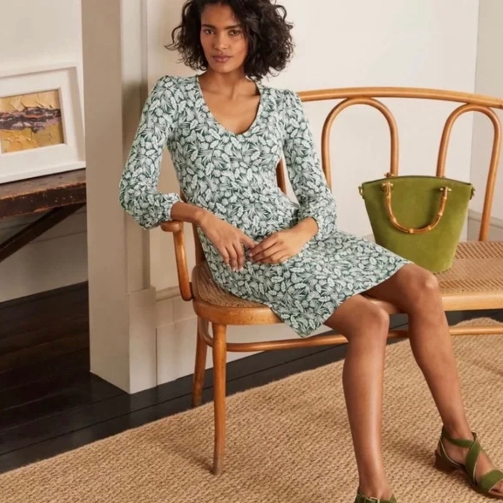 Boden hattie jersey dress palm green